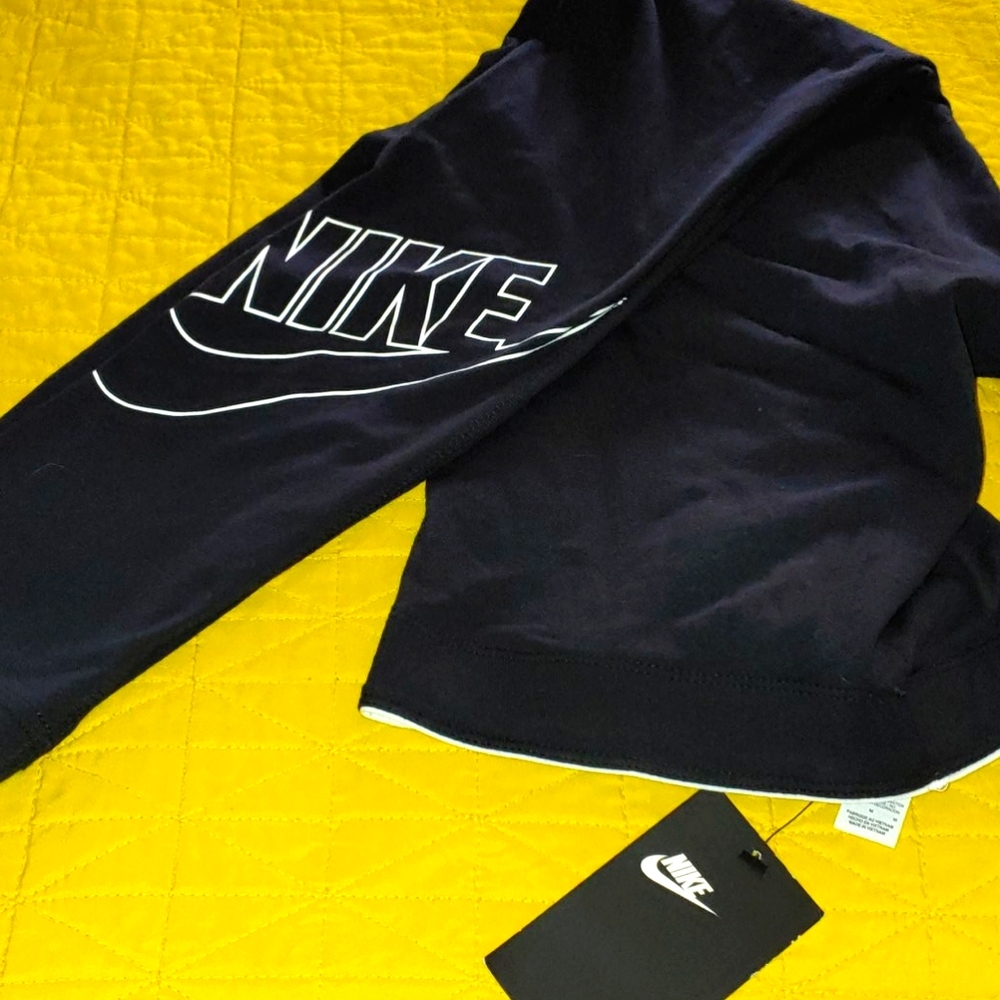 Women's workout leggings